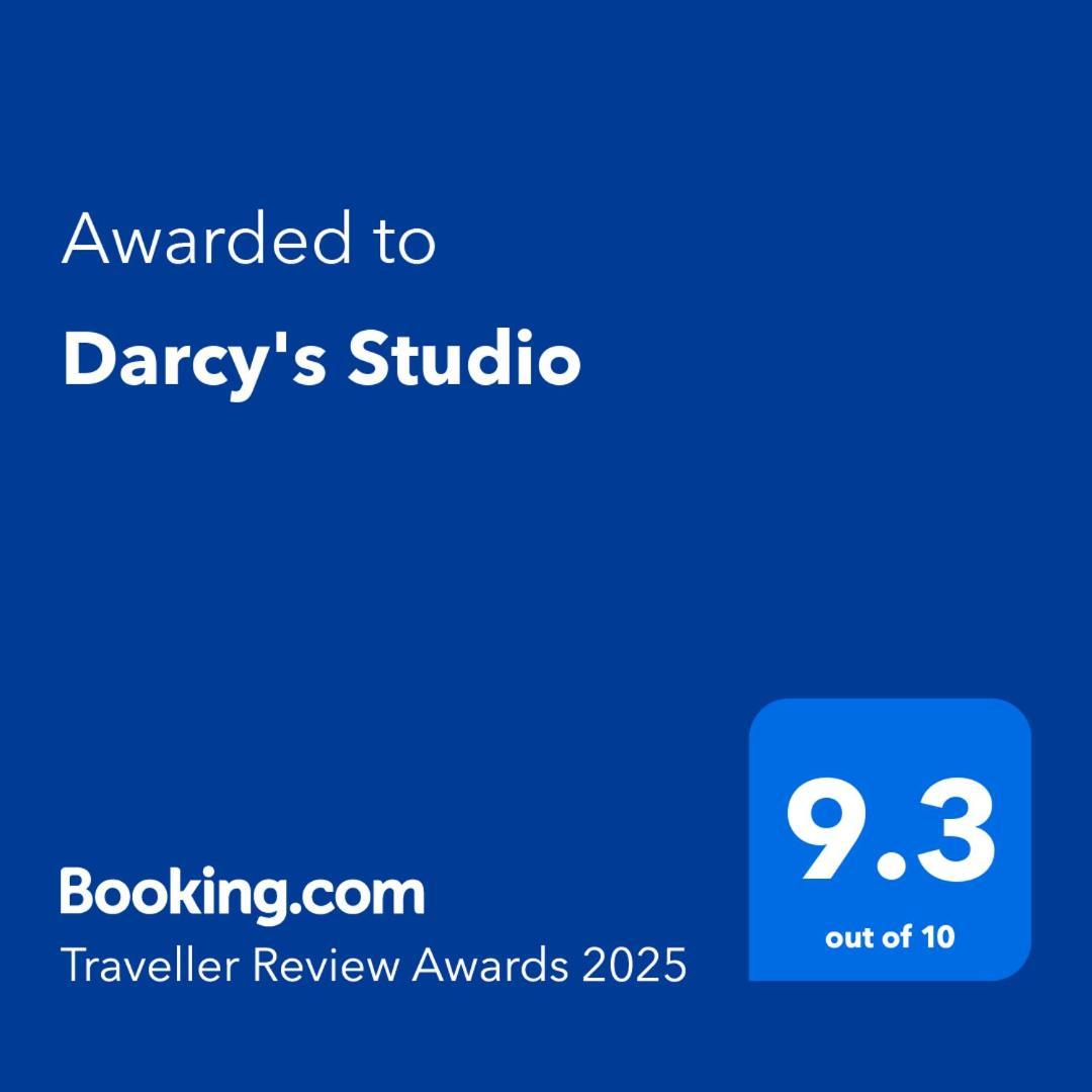 Darcy'S Studio Salalah Exterior photo
